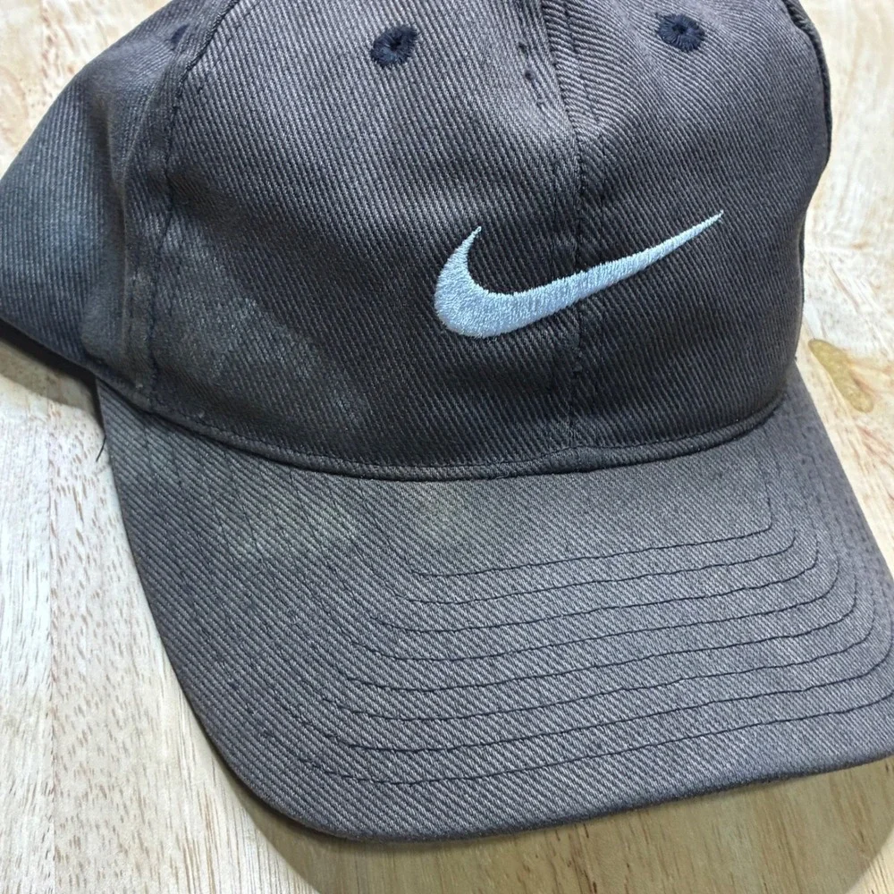Vintage 90s Nike Swoosh Snapback Hat Black Gray Green Underbrim Taiwan